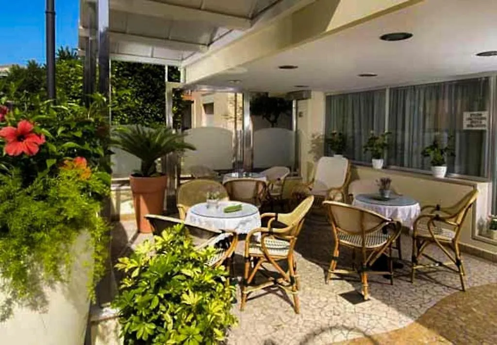 Hotel Acerboli リミニ イタリア